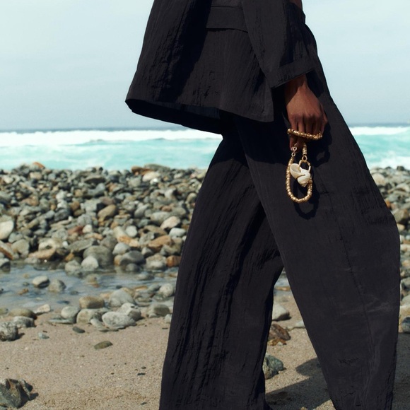 Zara Genuine Seashell Necklace & Gold Chunky Chain, ZARA - Picture 3 of 8